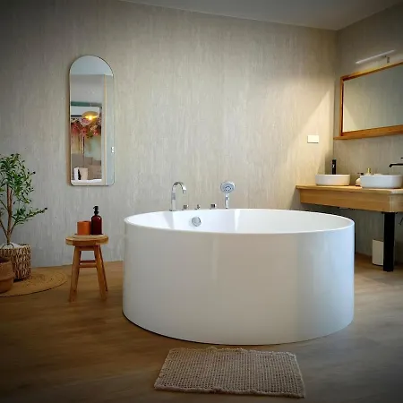 Le Nid Poudre - Romantique Baignoire Ilot